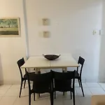 Apartamento De 2 Quartos Em Ipanema