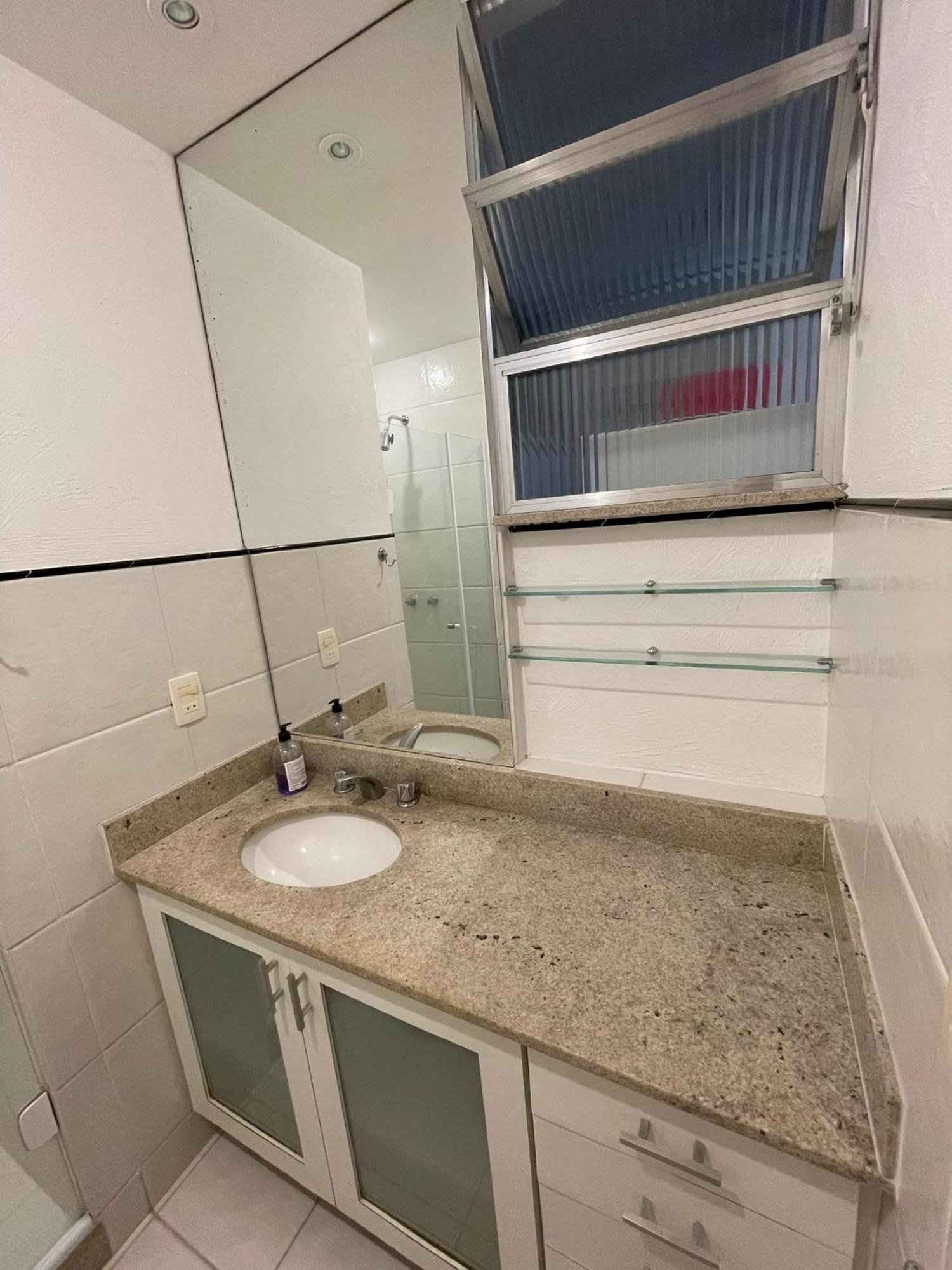 De 2 Quartos Em Ipanema Apartamento *
