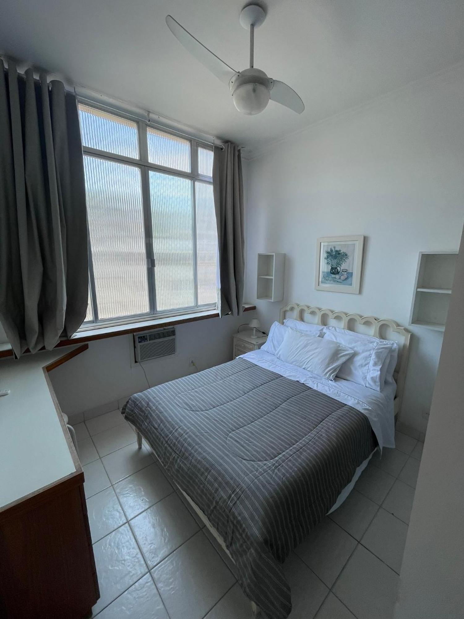 Apartamento De 2 Quartos Em Ipanema